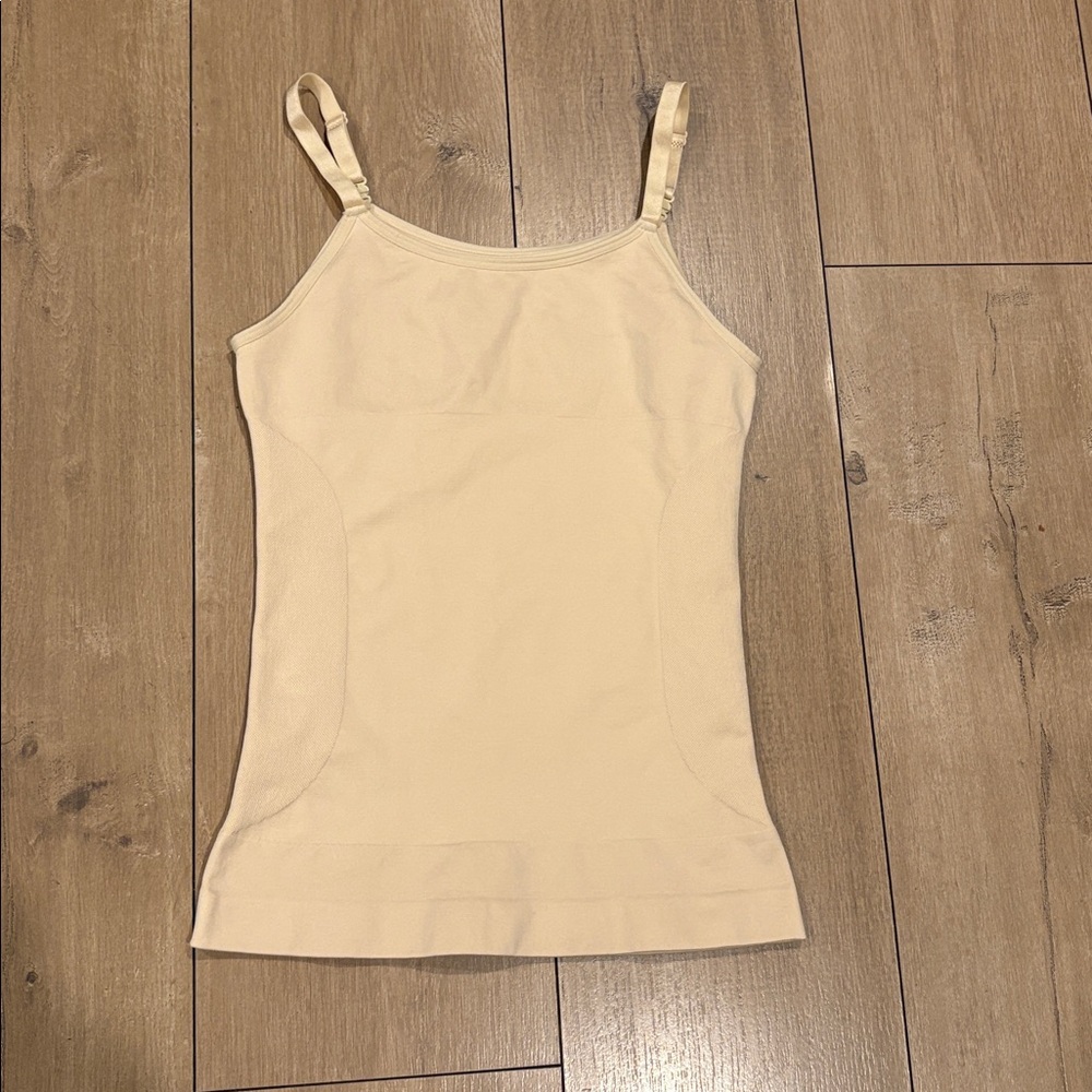 UNDEROUTFIT Tank Top Size M
